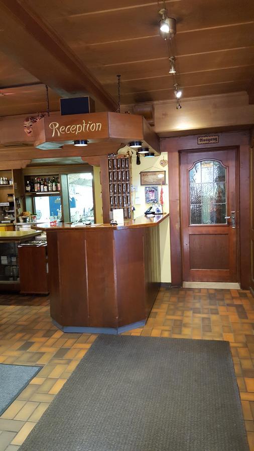 Schwarzwaldgasthof Baren Hotel Titisee-Neustadt Exterior foto